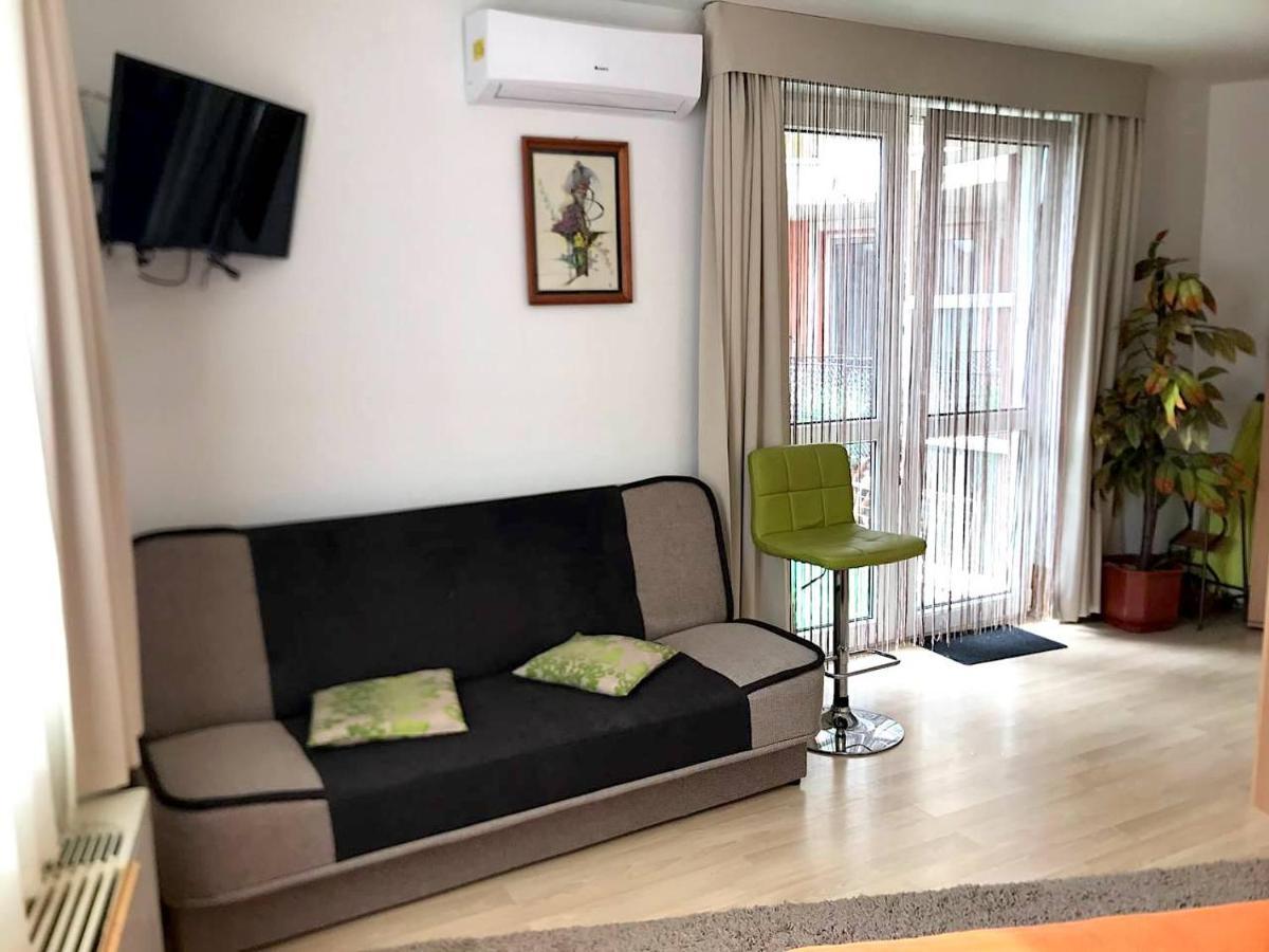 Art Eden Apartment Hajduszoboszlo Ngoại thất bức ảnh